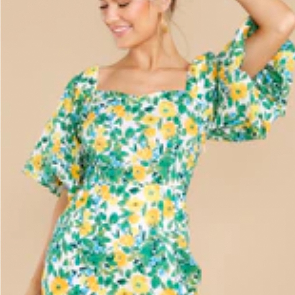 NWT MILK & HONEY LA PUFF SLEEVE MINI FLORAL DRESS SIZE: LARGE